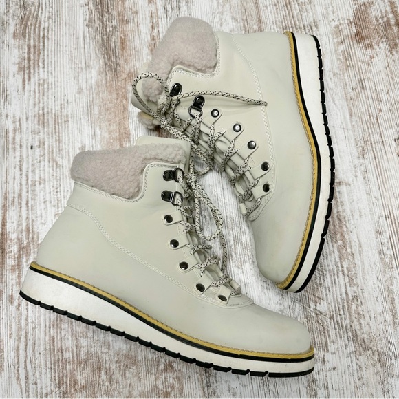 Aspen Nomad Stone Water Resistant Boots Size 9 - Picture 2 of 8